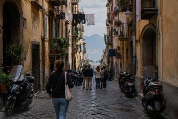 Free Old Town Walk, Naples