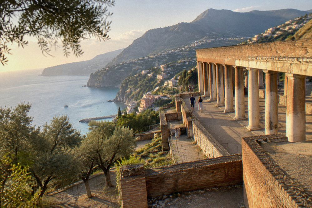 Colonnaded courtyard of a Roman villa with columns and open sky