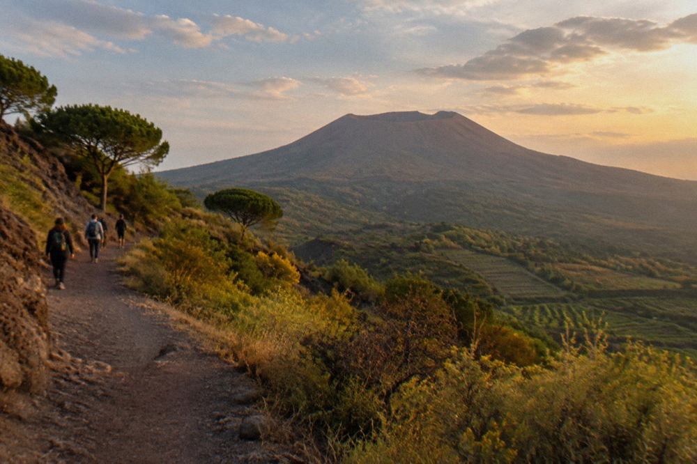 The Vesuvius crater rim above the Bay of Naples under a clear sky